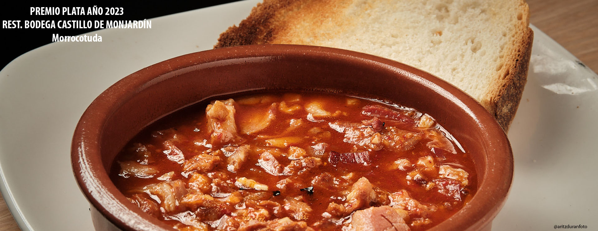 Cazuelica Plata Morrocotuda del Restaurante de la Bodega Castillo de Monajardín. La foto es de @aritzduranfoto